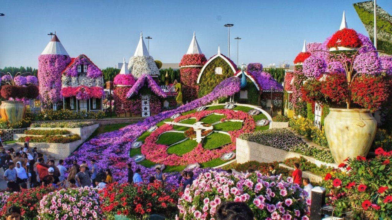 Day 4 - Global Village and Dubai Miracle Garden
